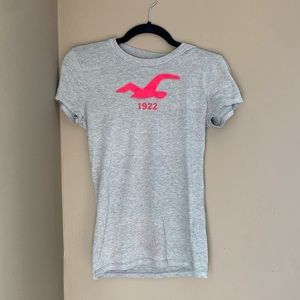 Hollister t-shirt